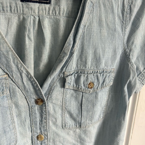 Abercrombie Denim Shirt (XS) - Picture 3 of 3